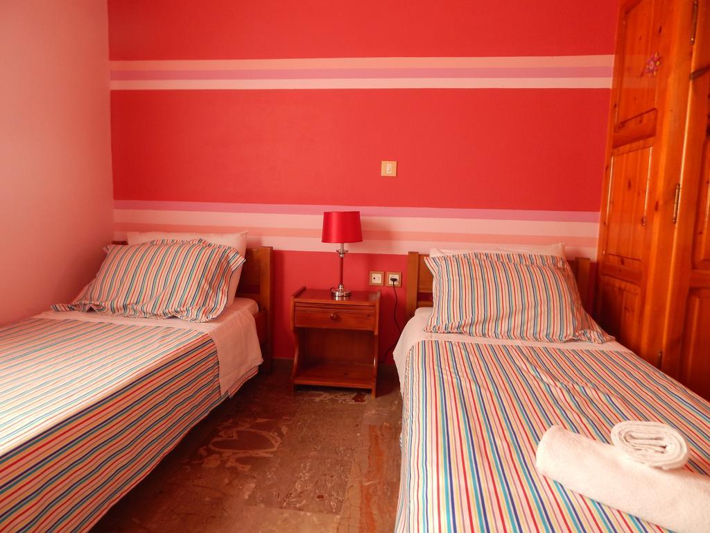 Appartement Cornelia à Lákka Chambre photo