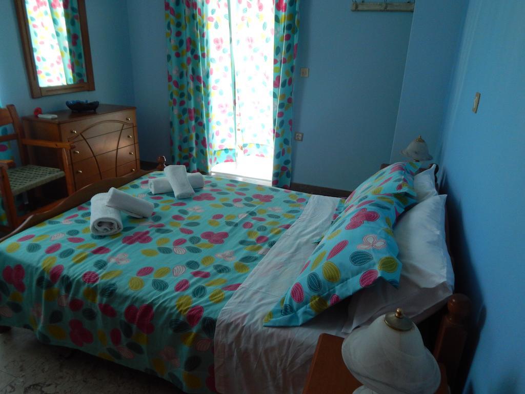 Appartement Cornelia à Lákka Chambre photo